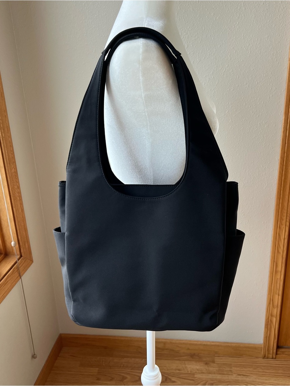 Vintage Hobo International Nylon Shoulder Bag Purse Black Y2K 2000s Classic